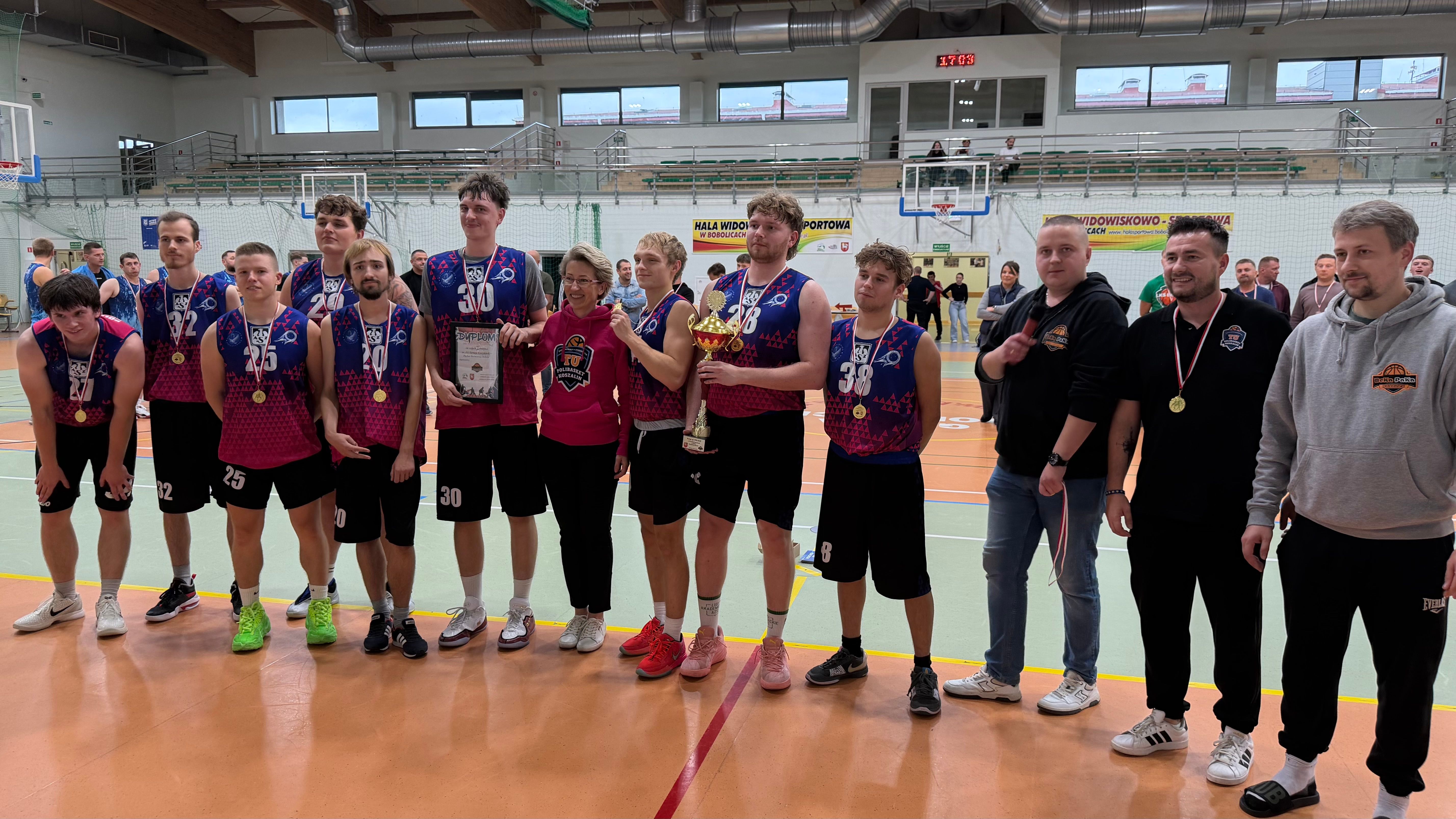 Politechnika Koszalińska z Pucharem Burmistrza Bobolic. Za nami III edycja turnieju – Zdjęcie 17